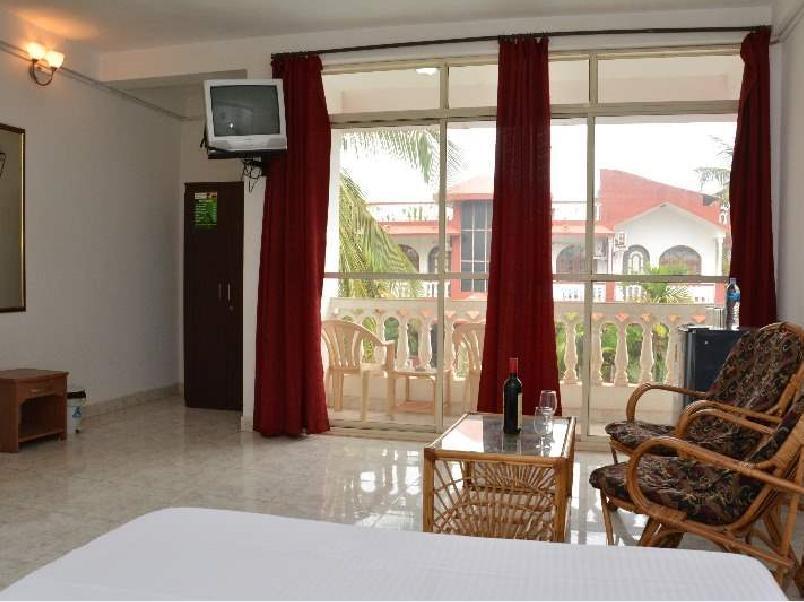 Resort La Vaiencia Resort, Morjim